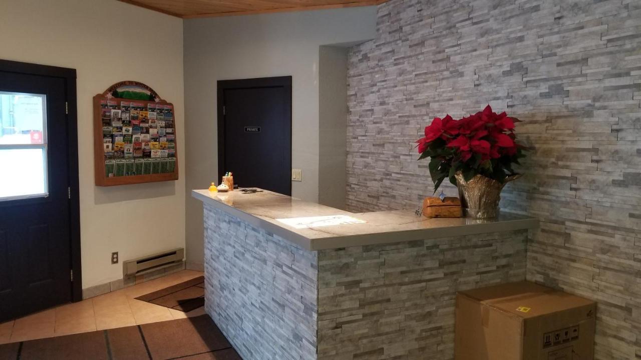 פרייזר Valley Hi Hotel מראה חיצוני תמונה